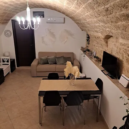 Myrrh Apartment